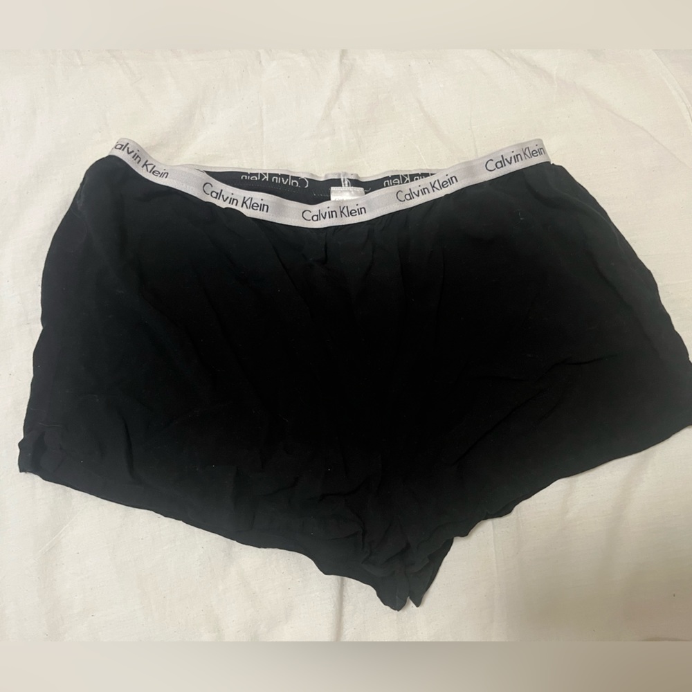 Size M black Calvin Klein sleepwear shorts